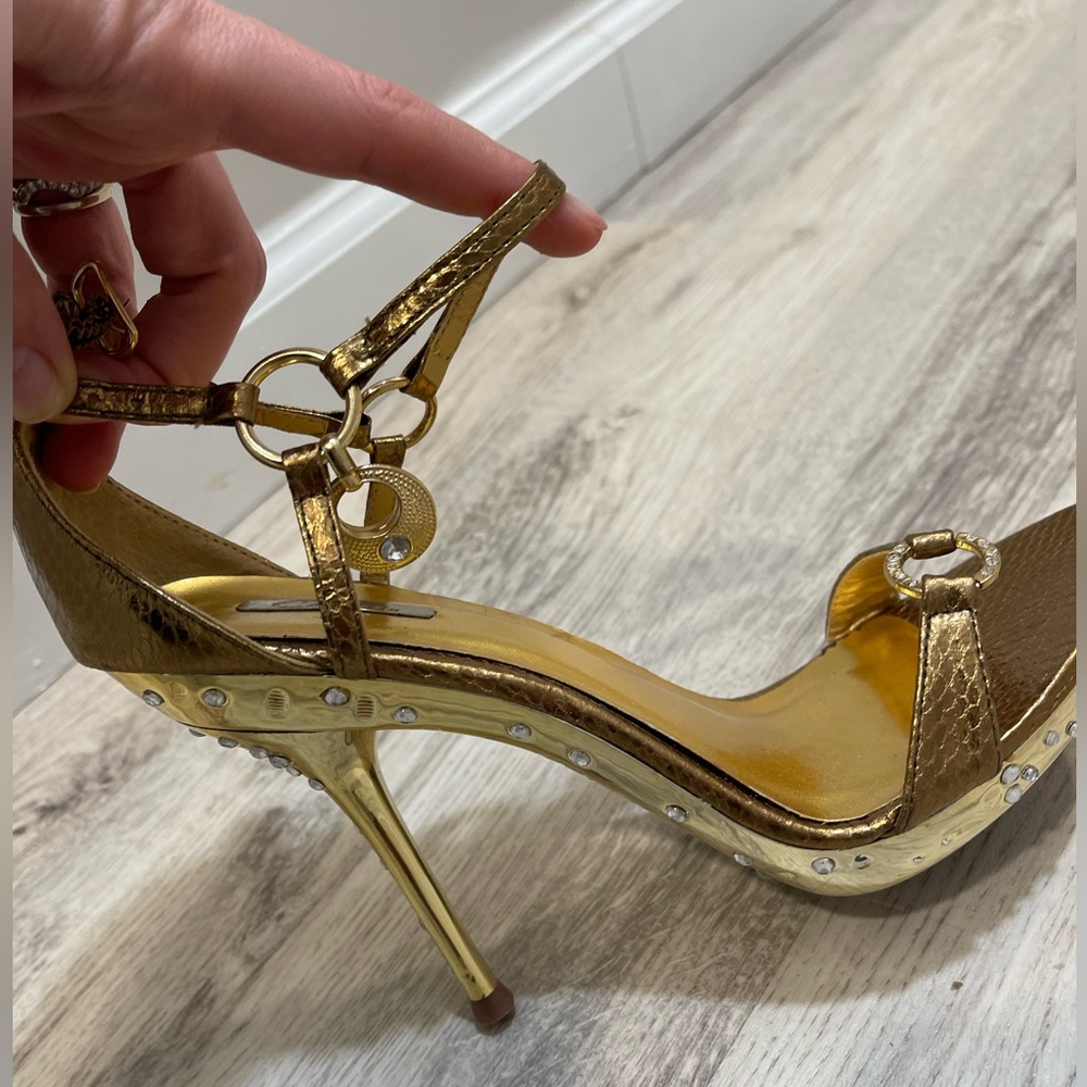 Gold heels with rhinestones size 7.5
